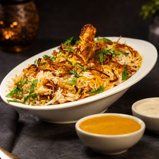 Chicken Dum Biryani / Murgh Dum Biryani